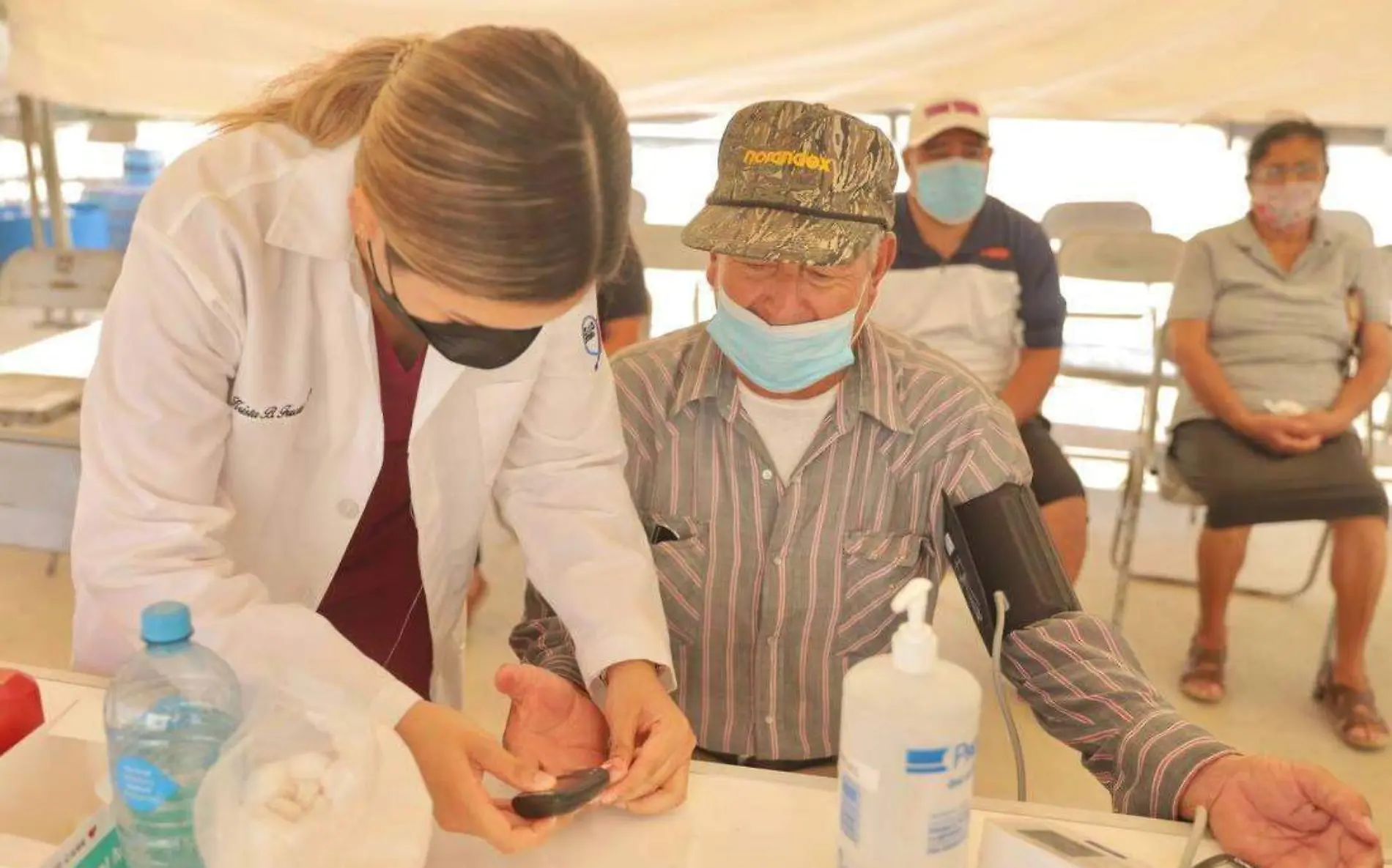 Brindarán atención médica gratuita a adultos mayores en Nuevo Laredo